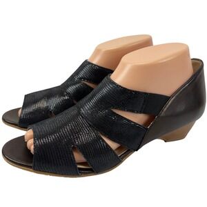 Amalfi By Rangoni Womens 8.5M Black Leather Embossed Peep Toe Wedge Sandals